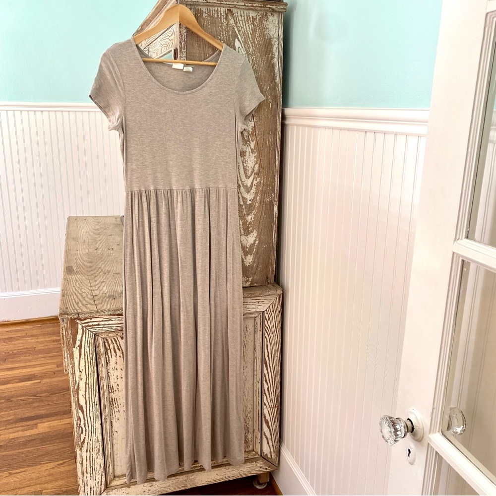 Lucy & Laurel gray, cotton knit, maxi dress, size small